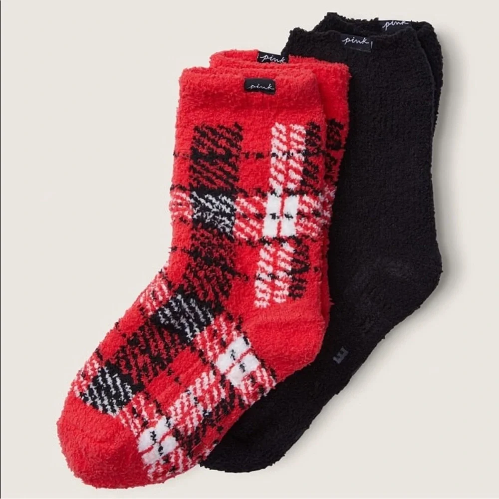 PINK Victoria’s Secret Marshmallow Knit Crew Sock Pair